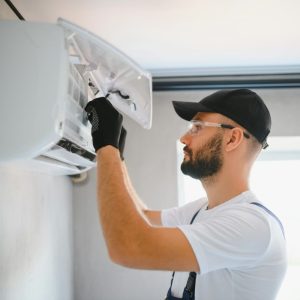 male-technicians-service-for-repair-and-maintenance-of-air-conditioners male-technicians-service-for-repair-and-maintenance-of-air-conditioners